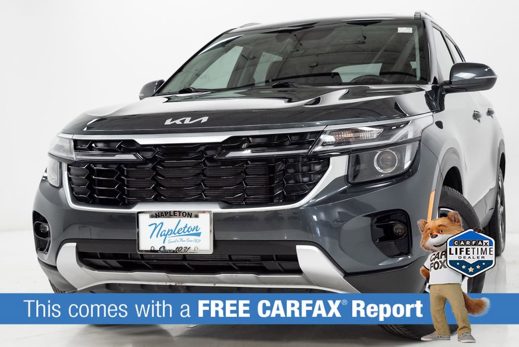 Certified 2025 Kia Seltos EX w/ EX Sunroof Package image 2