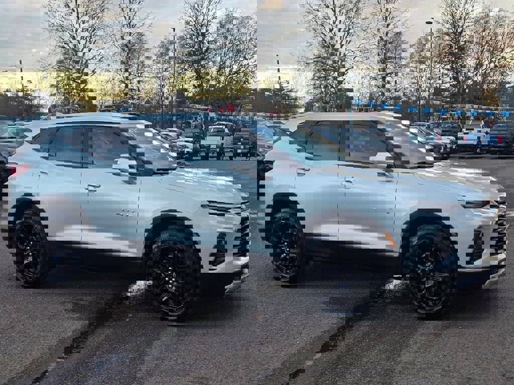 Used 2022 Chevrolet Blazer LT image 29