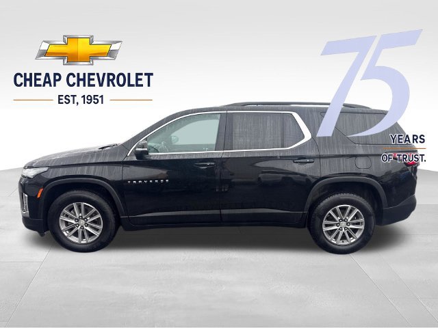 Used 2022 Chevrolet Traverse LT FWD image 2