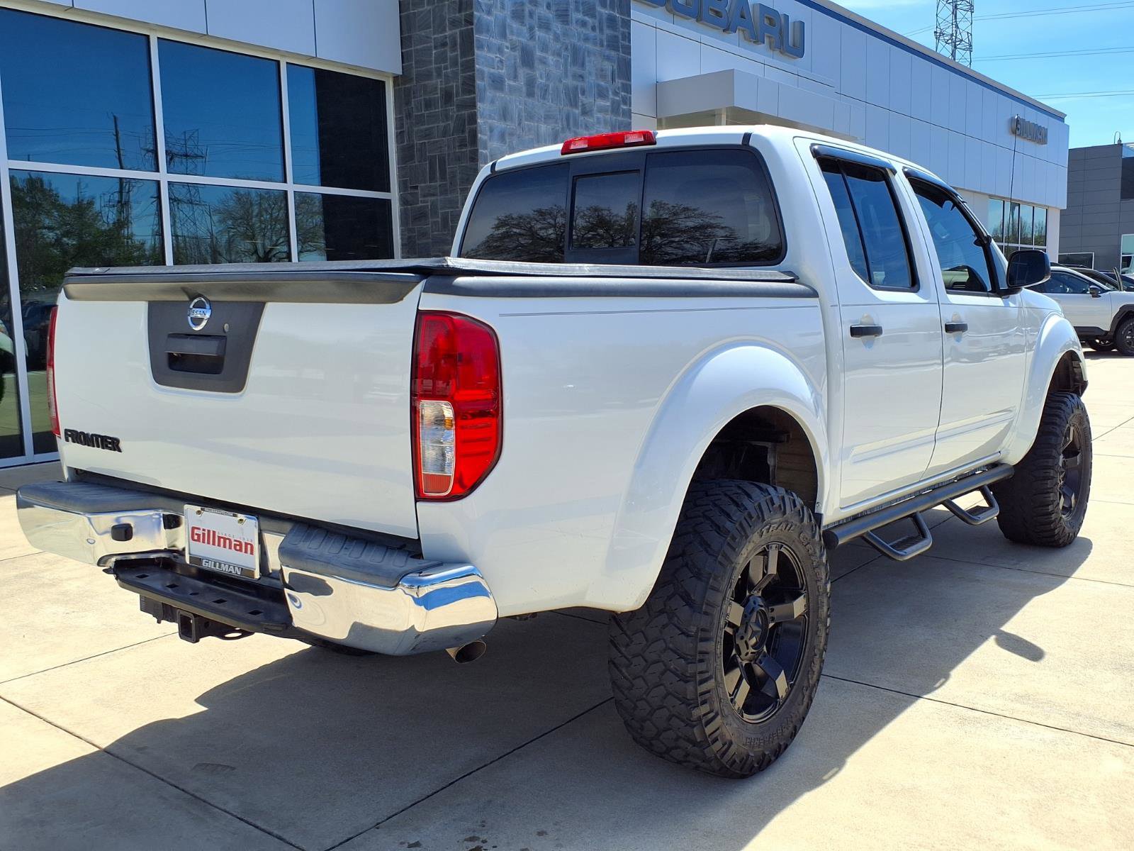 Used 2018 Nissan Frontier SV image 24