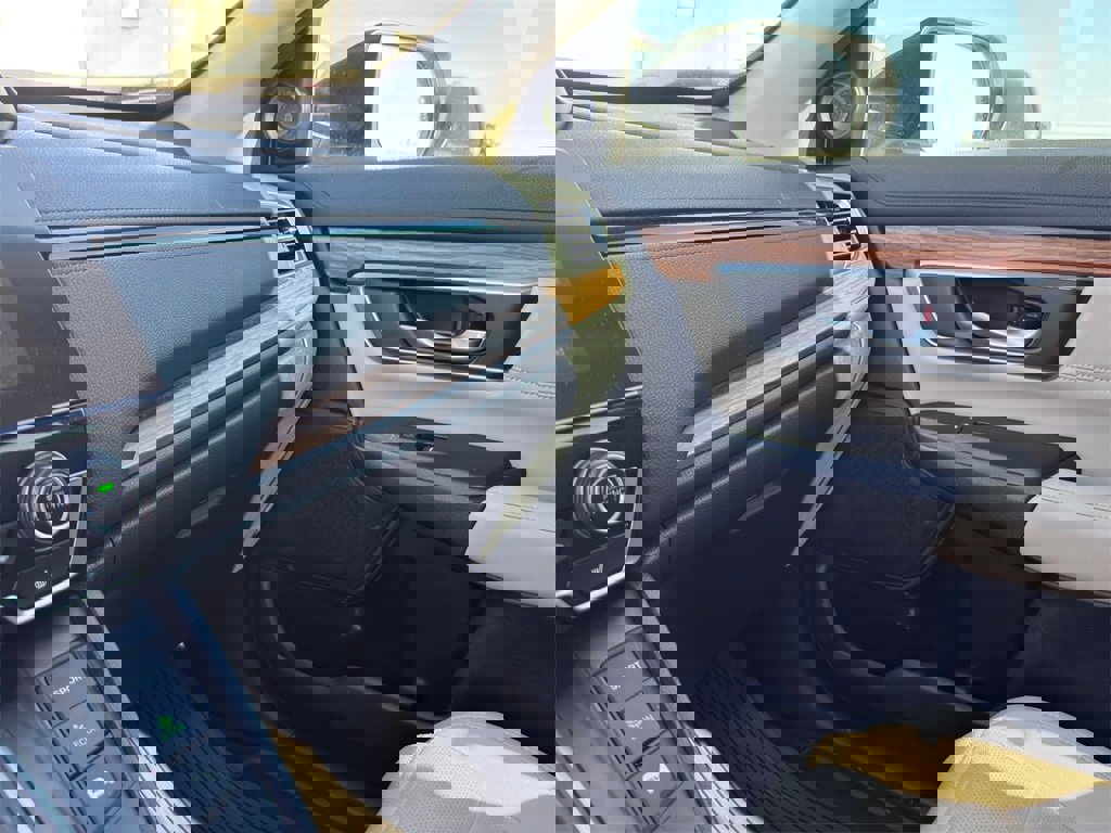 Used 2022 Honda CR-V Touring image 22