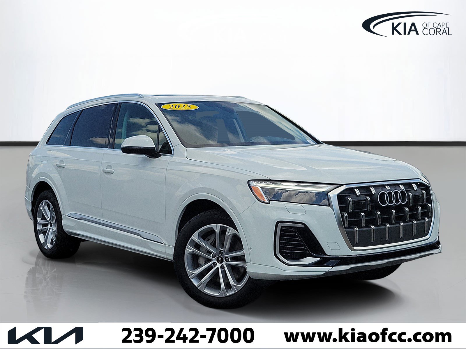 Used 2025 Audi Q7 3.0T Premium
