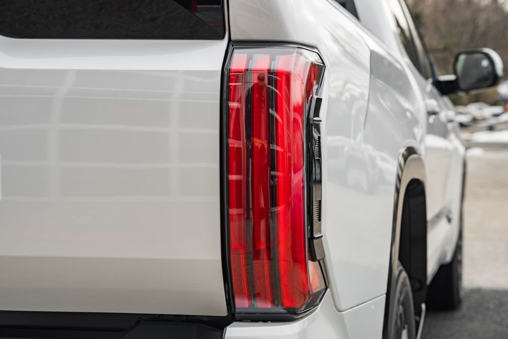 New 2026 Toyota Tundra Platinum image 7