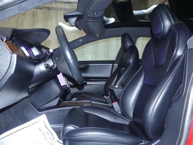 Used 2020 Tesla Model S Long Range Plus image 19