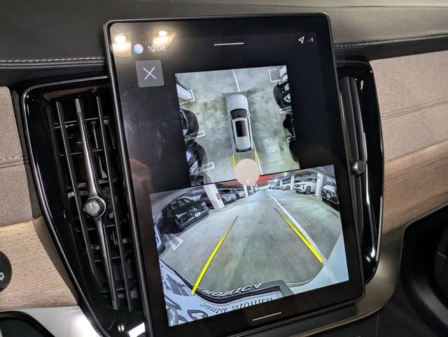 New 2026 Volvo XC90 B6 Plus w/ Protection Package Premier image 21