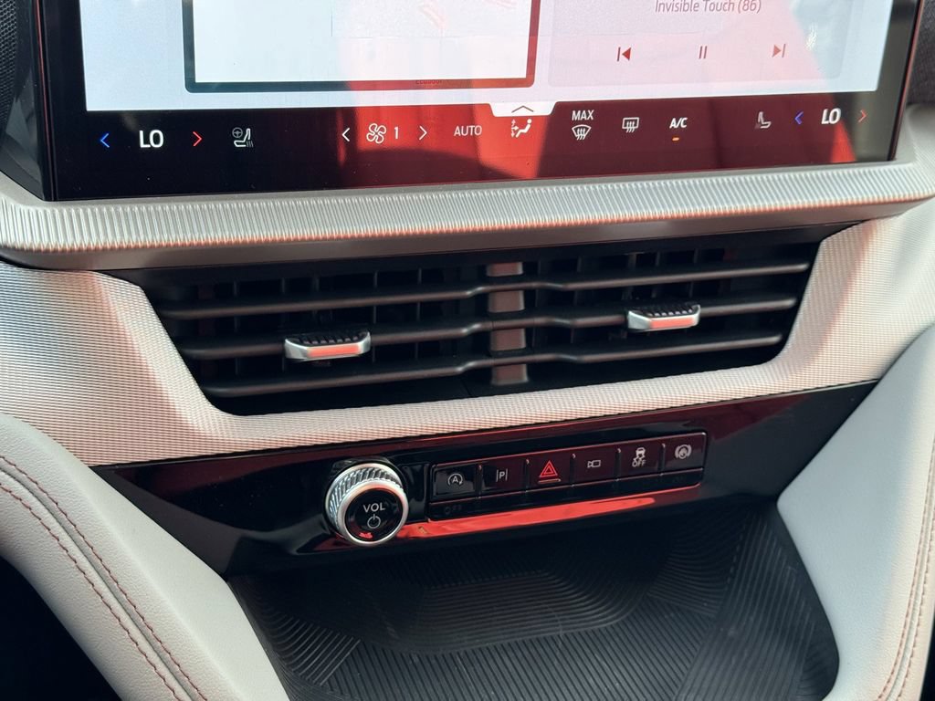 New 2025 Ford Explorer Active w/ Active Comfort Package RWD image 14