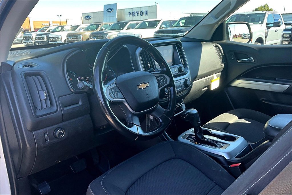 Used 2017 Chevrolet Colorado LT RWD image 13