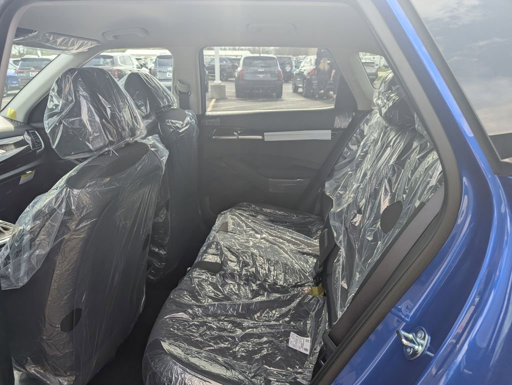 New 2026 Kia Seltos S image 9