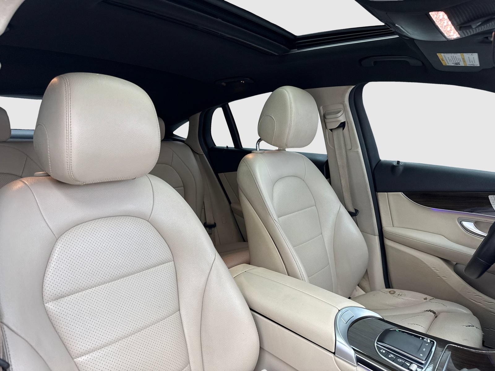 Used 2020 Mercedes-Benz GLC 300 4MATIC Coupe w/ Parking Assistance Package image 38