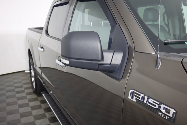 Used 2016 Ford F150 XLT w/ Equipment Group 302A Luxury AWD/4WD image 11