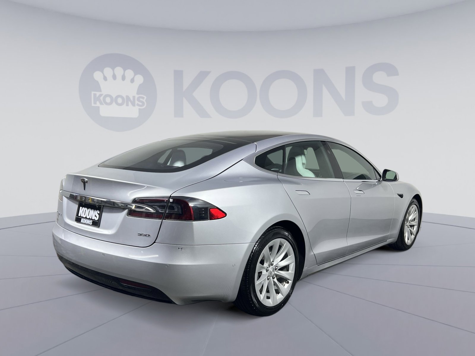 Used 2017 Tesla Model S 90D image 7