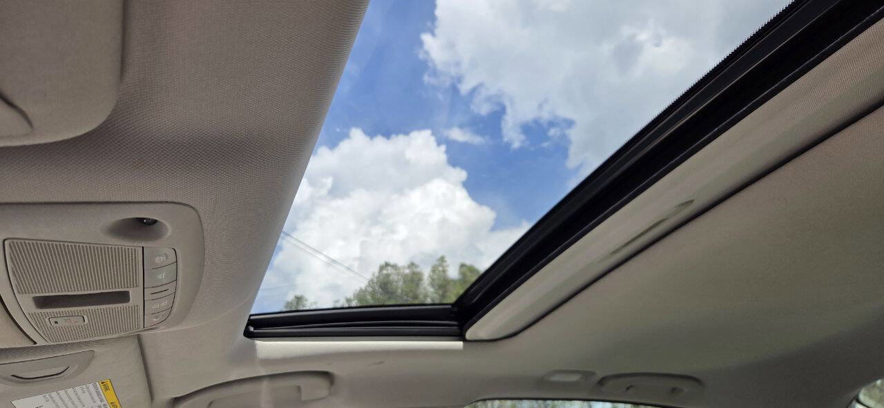 Used 2014 INFINITI Q50 Premium w/ Technology Package AWD/4WD image 33