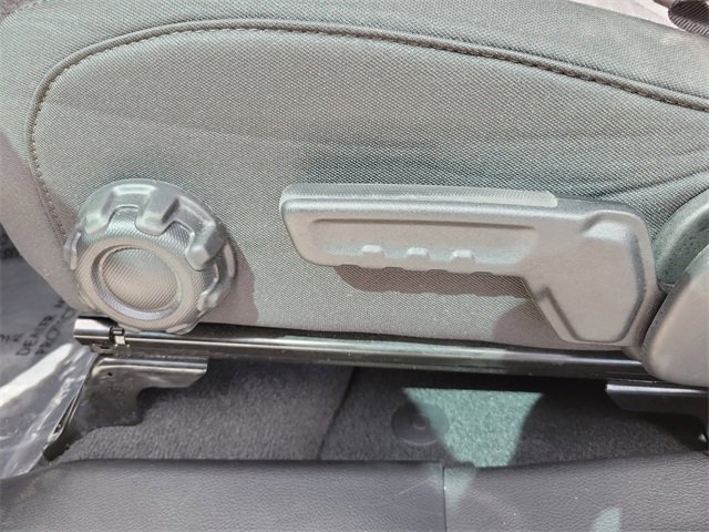 Used 2023 Jeep Gladiator Sport image 14