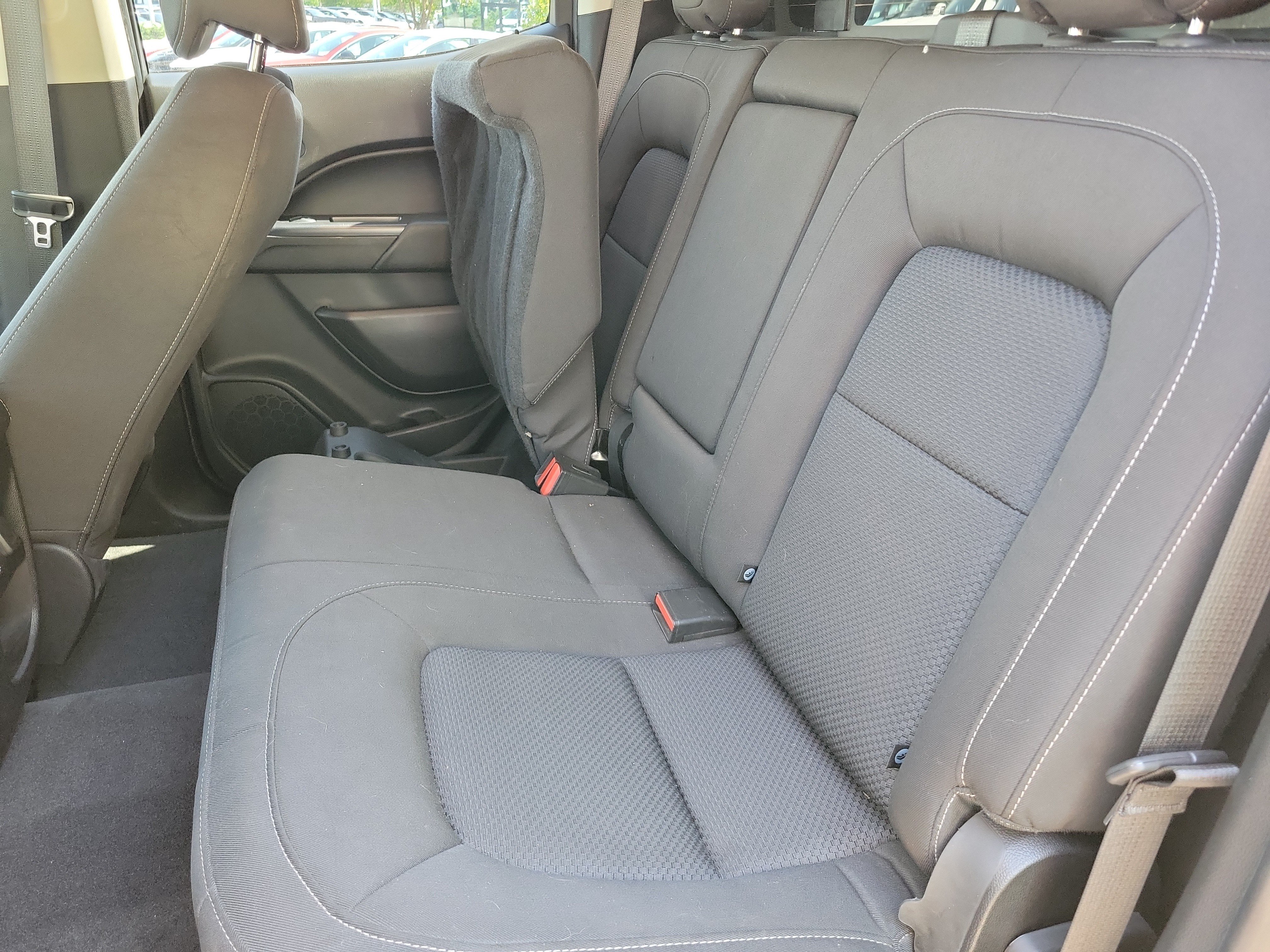 Used 2021 Chevrolet Colorado LT w/ LT Convenience Package RWD image 7