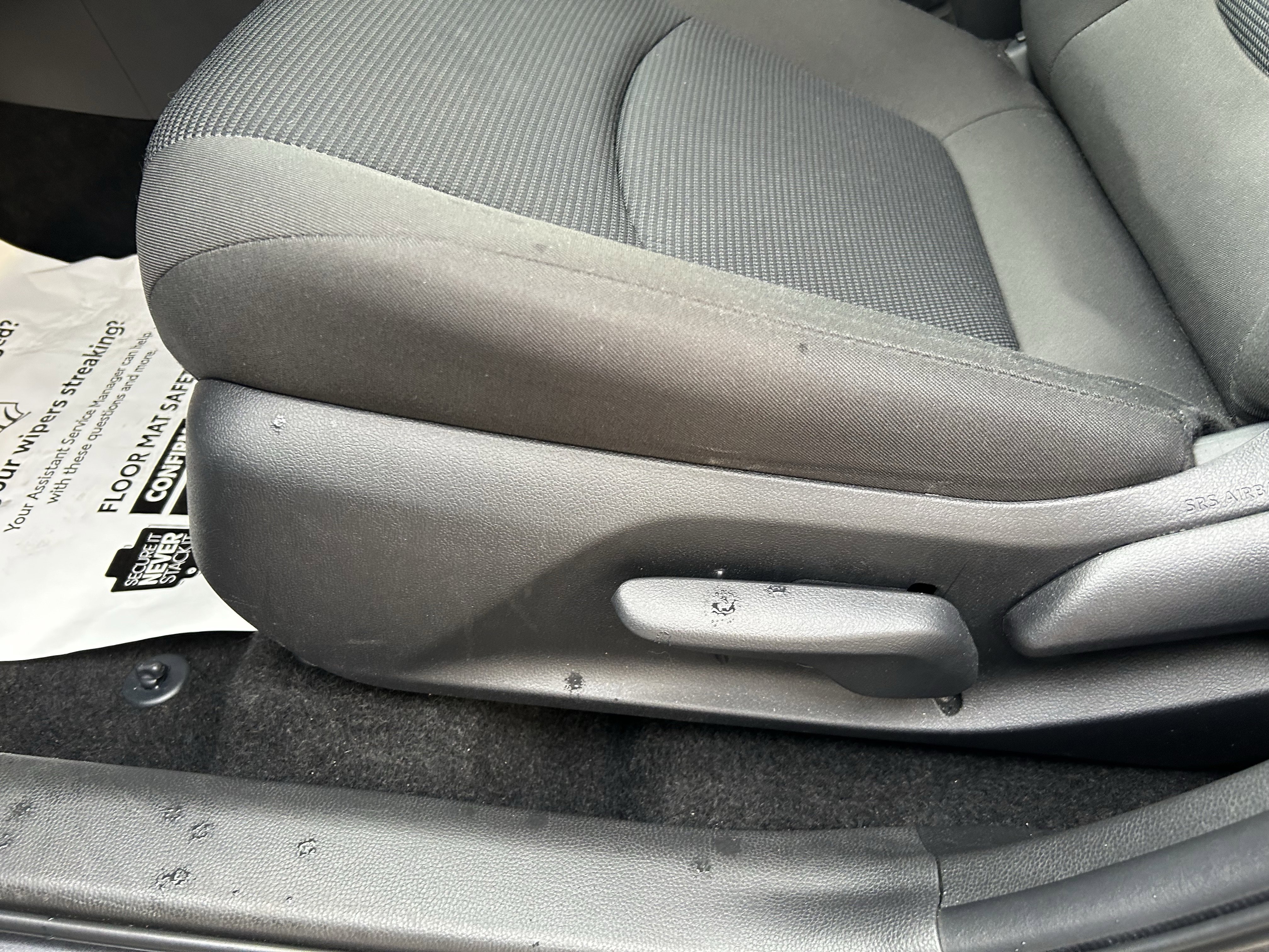 Certified 2025 Toyota RAV4 LE AWD/4WD image 19