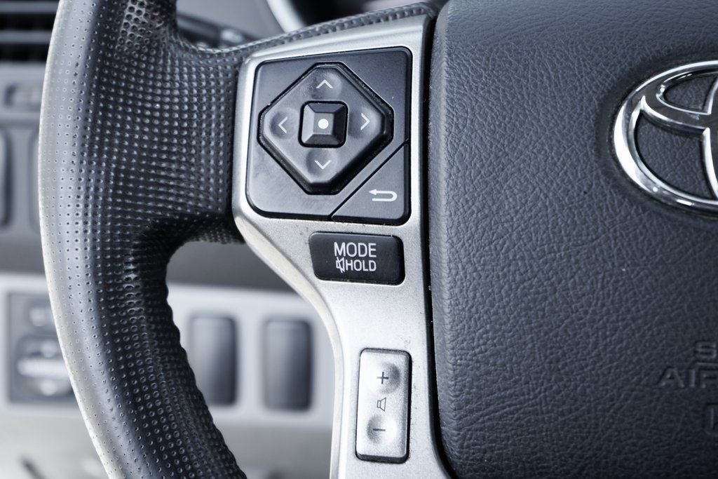 Used 2014 Toyota Tacoma 2WD Access Cab w/ Convenience Package image 24