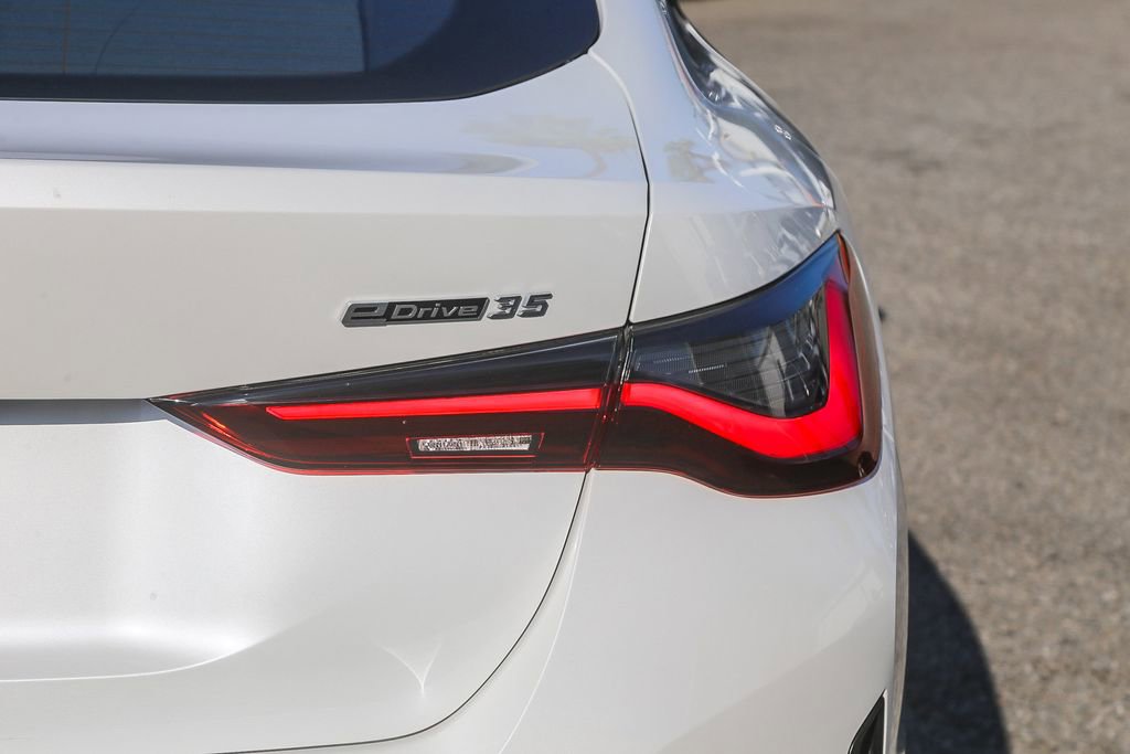 Certified 2023 BMW i4 eDrive35 w/ Premium Package image 7