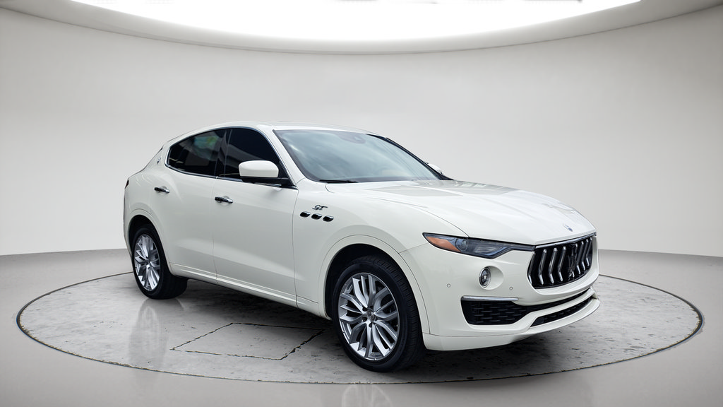 Used 2022 Maserati Levante GT AWD/4WD image 3