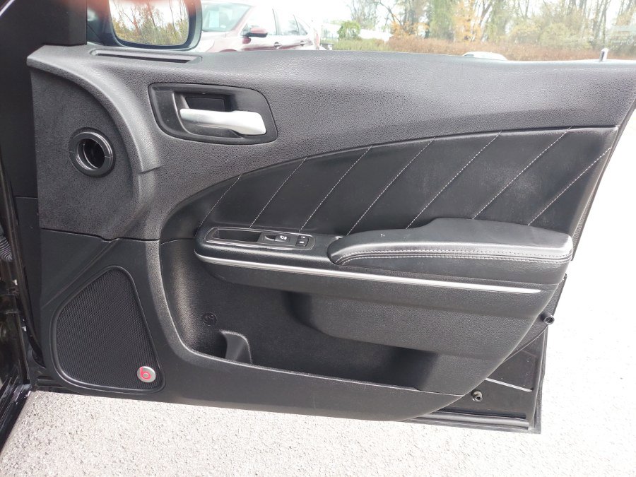 Used 2016 Dodge Charger SXT w/ AWD Plus Group image 14