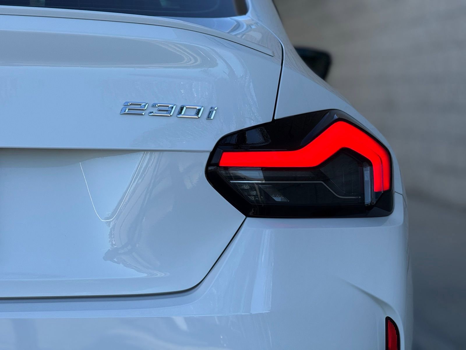 Used 2023 BMW 230i Coupe w/ M Sport Package image 14