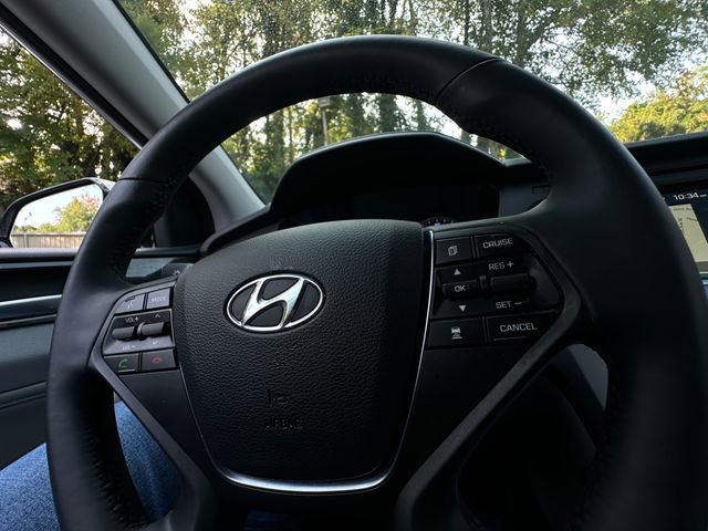 Used 2015 Hyundai Sonata Limited w/ Option Group 06 image 22