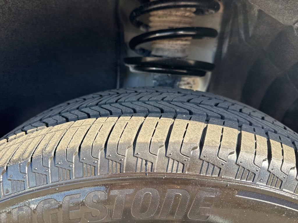 Used 2025 GMC Acadia Elevation image 35