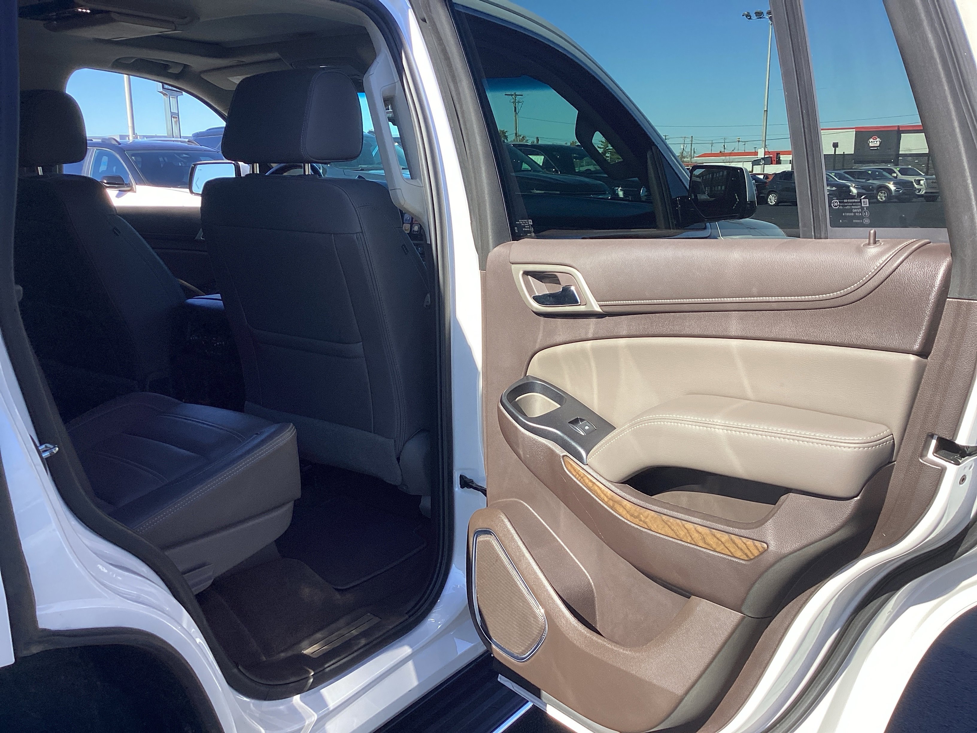 Used 2018 GMC Yukon Denali w/ Open Road Package image 31