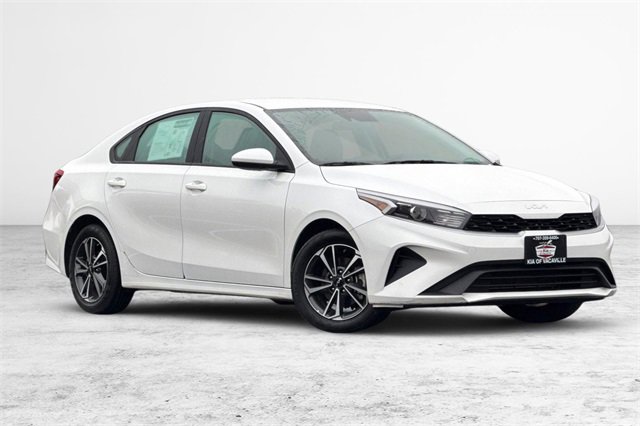 Certified 2024 Kia Forte LXS image 2