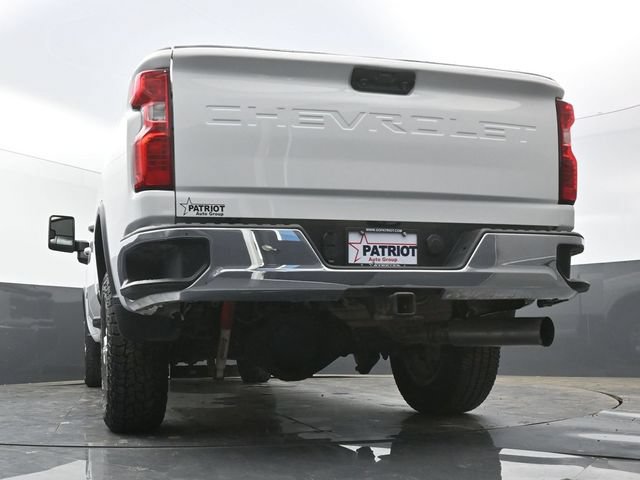 Used 2024 Chevrolet Silverado 2500 LT AWD/4WD image 46