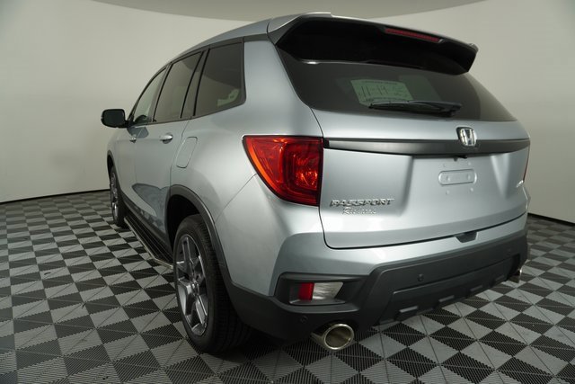 Used 2023 Honda Passport EX-L image 12