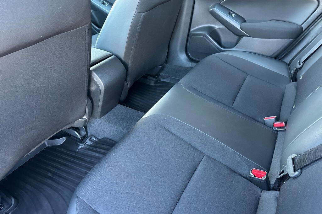 Used 2022 Honda Civic Sport image 12