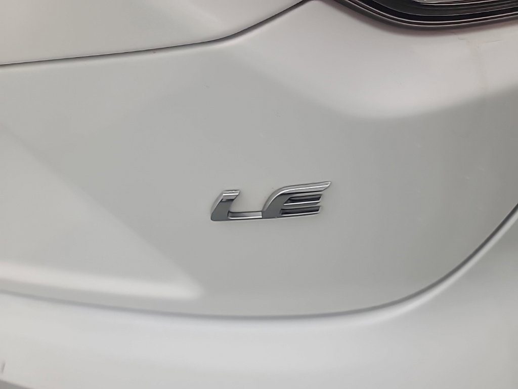 Used 2025 Toyota Corolla LE FWD image 13