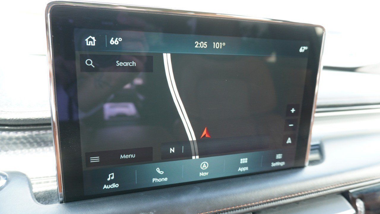 Used 2020 Lincoln Aviator Black Label w/ Class IV Trailer Tow Package AWD/4WD image 15