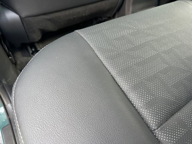 Used 2025 Toyota 4Runner TRD Off-Road Premium image 15