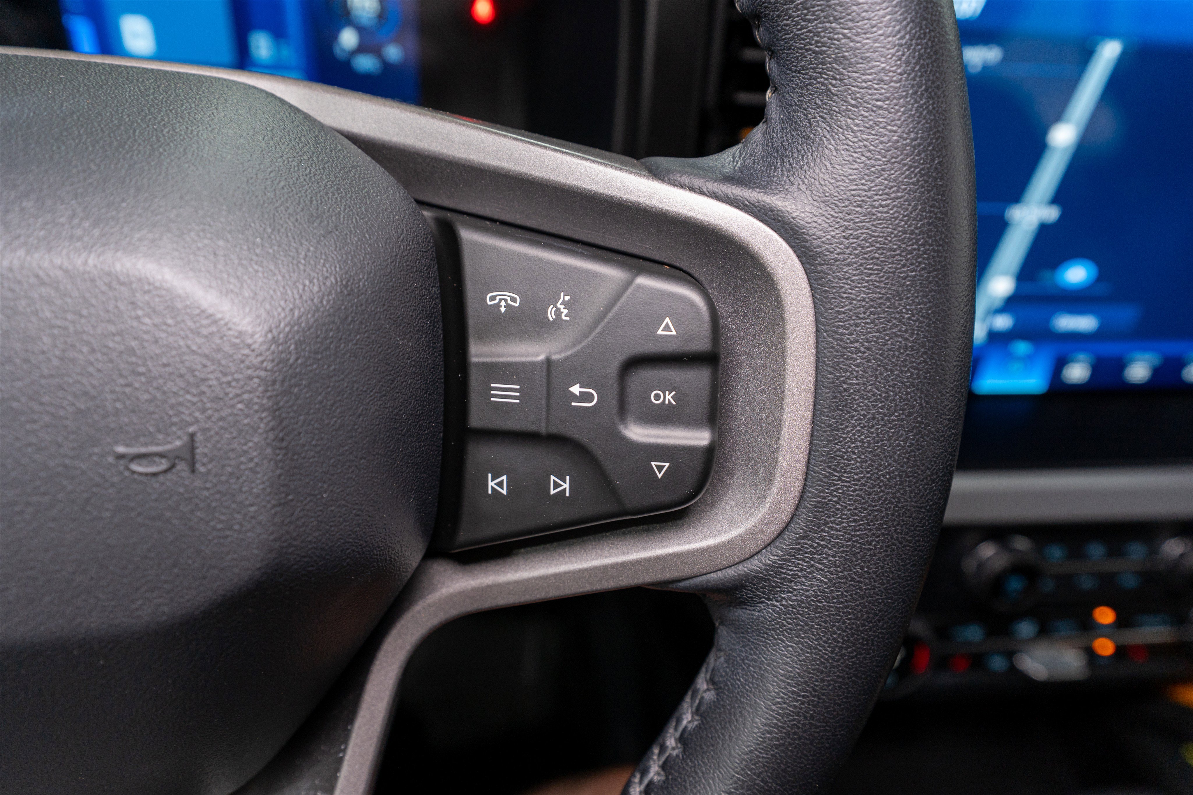 Used 2023 Ford Bronco Badlands w/ Sasquatch Package AWD/4WD image 28