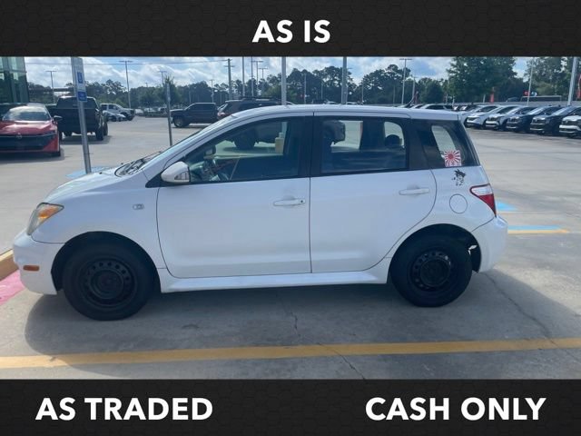 Used 2006 Scion xA FWD image 2