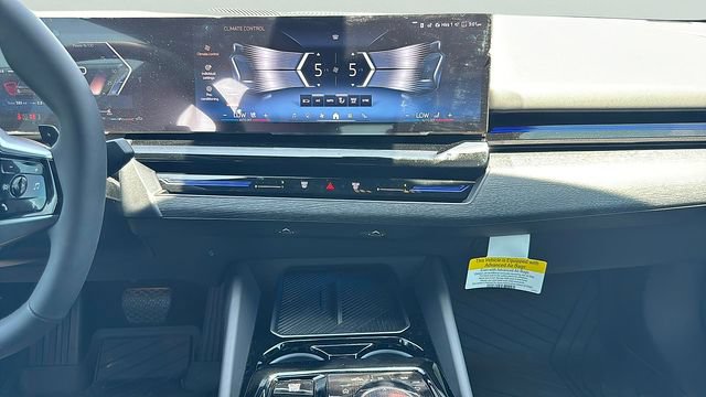 Certified 2025 BMW 530i xDrive w/ Premium Package AWD/4WD image 10