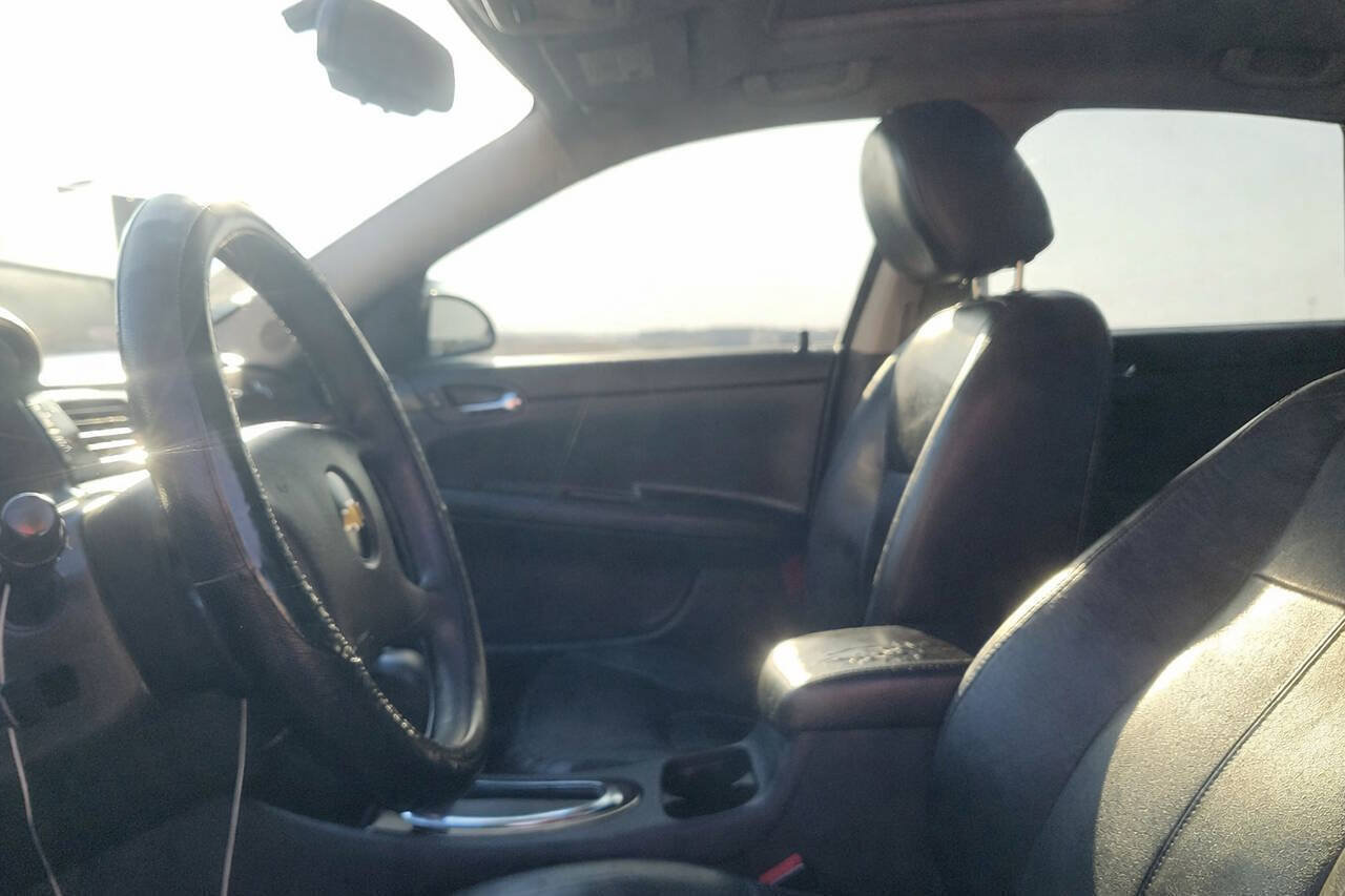 Used 2015 Chevrolet Impala LTZ FWD image 3
