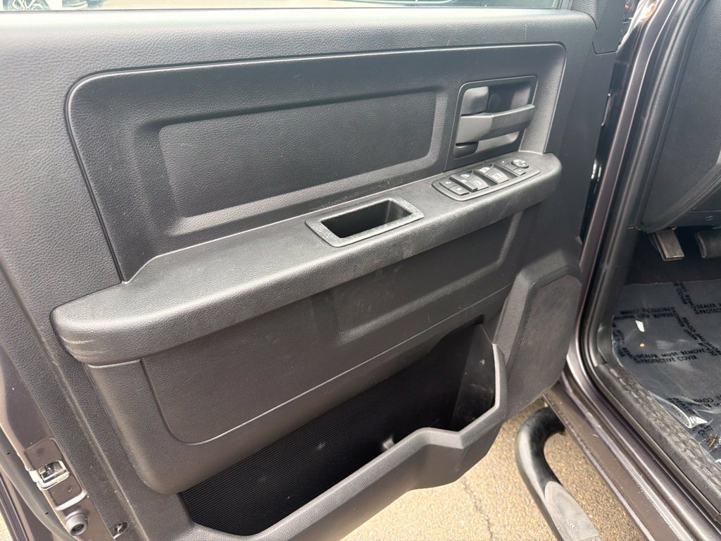 Used 2016 RAM 1500 Tradesman w/ Popular Equipment Group AWD/4WD image 11