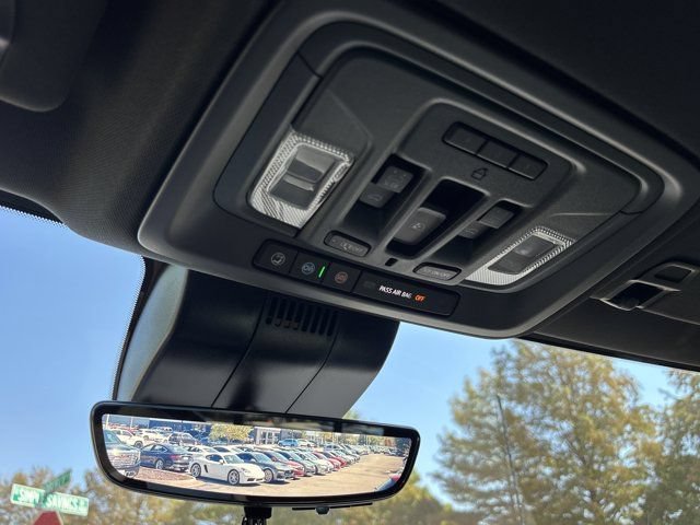 Used 2025 GMC Sierra 2500 AT4 w/ AT4 Premium Plus Package AWD/4WD image 50