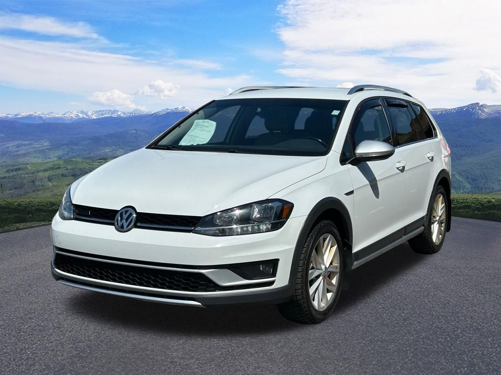 Used 2019 Volkswagen Golf Alltrack S AWD/4WD image 1