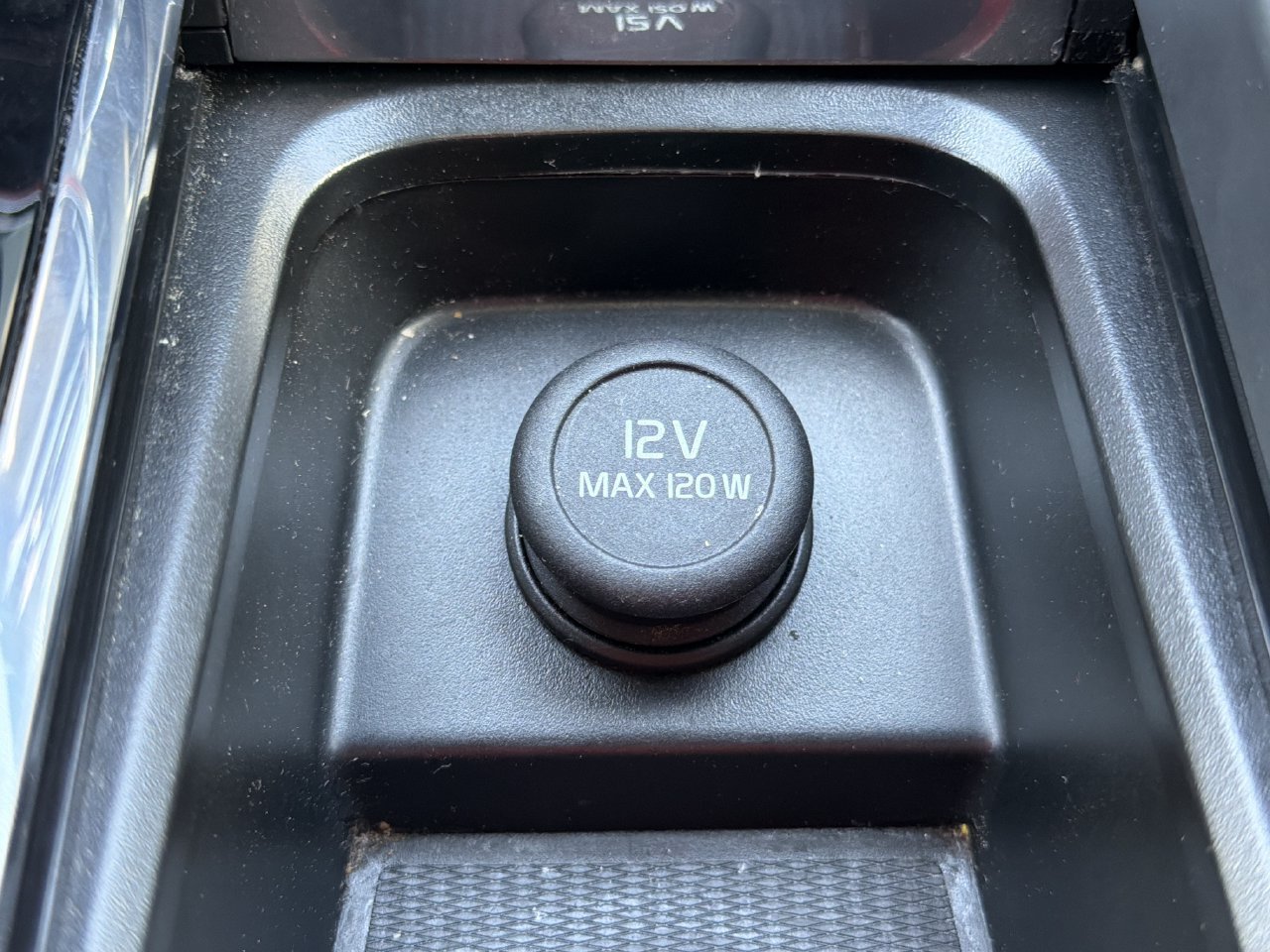 Used 2024 Volvo S60 B5 Core FWD image 6