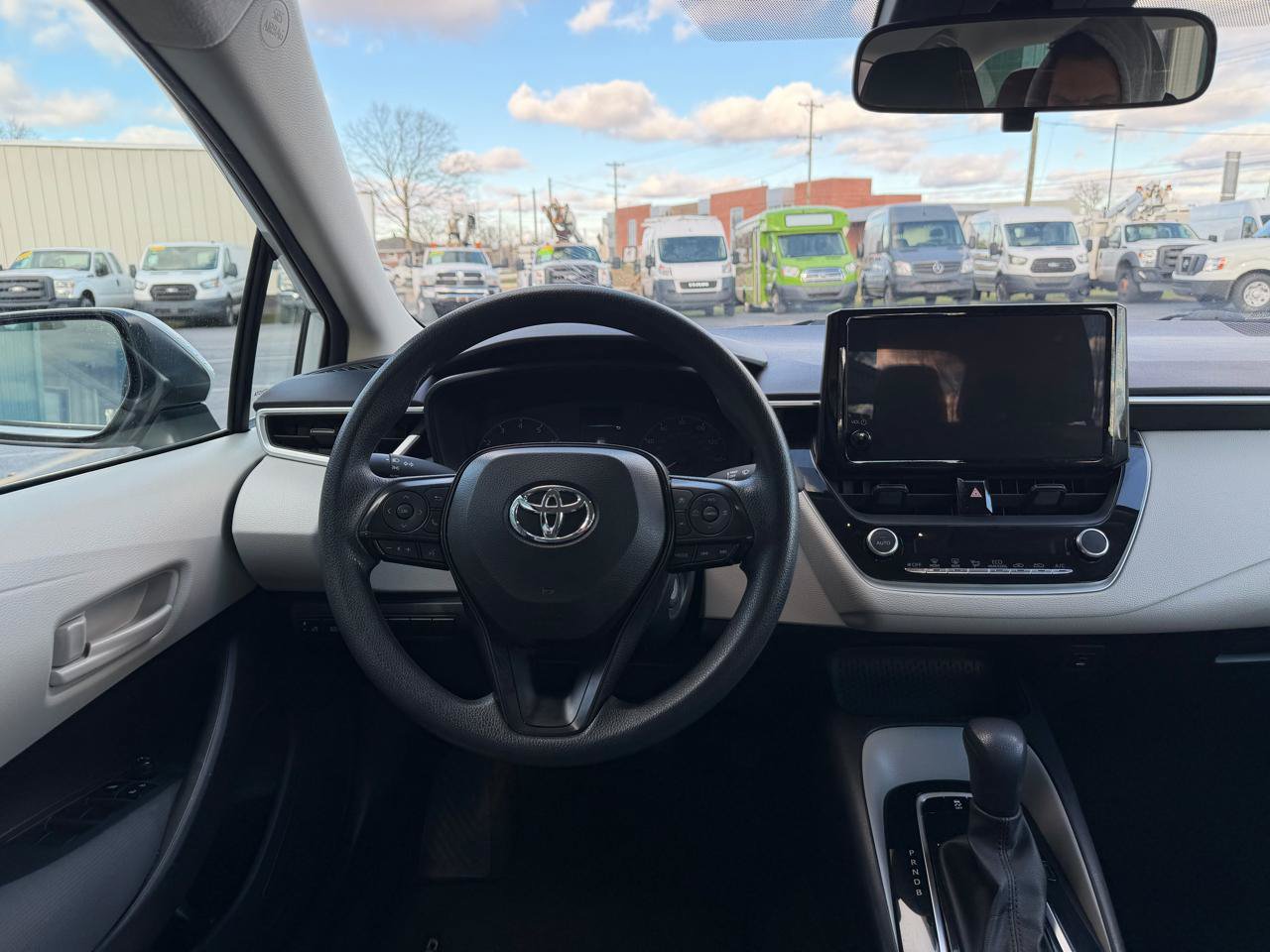 Used 2023 Toyota Corolla LE FWD image 12