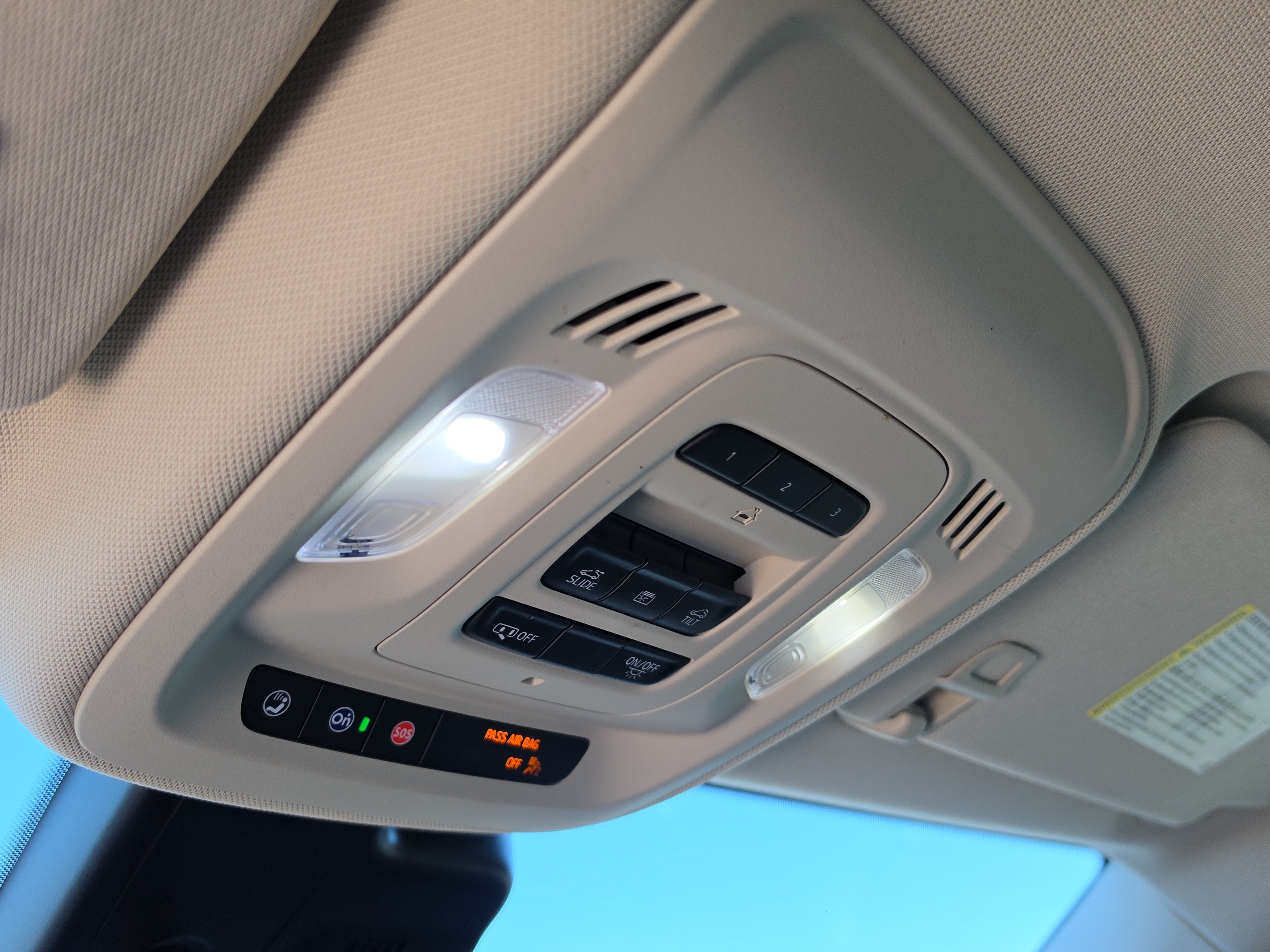 Certified 2023 Buick Envision Avenir FWD image 30