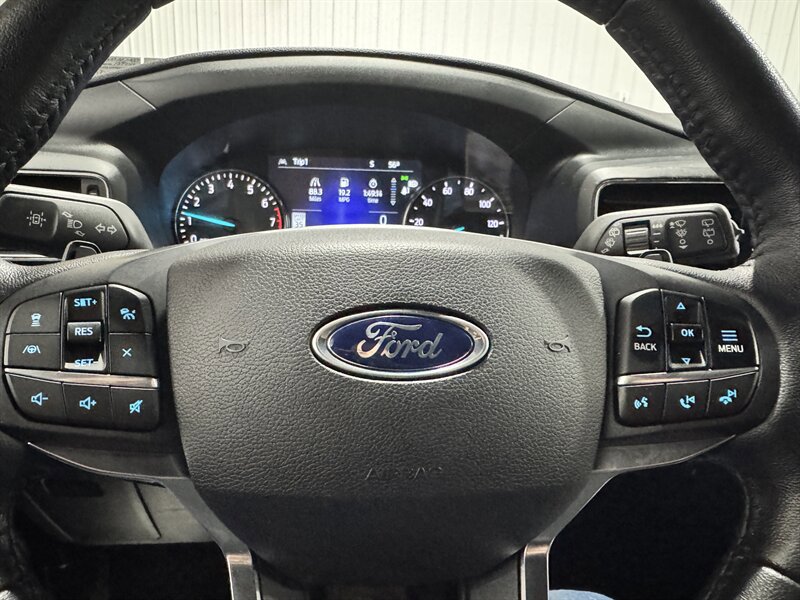 Used 2020 Ford Explorer Limited AWD/4WD image 13