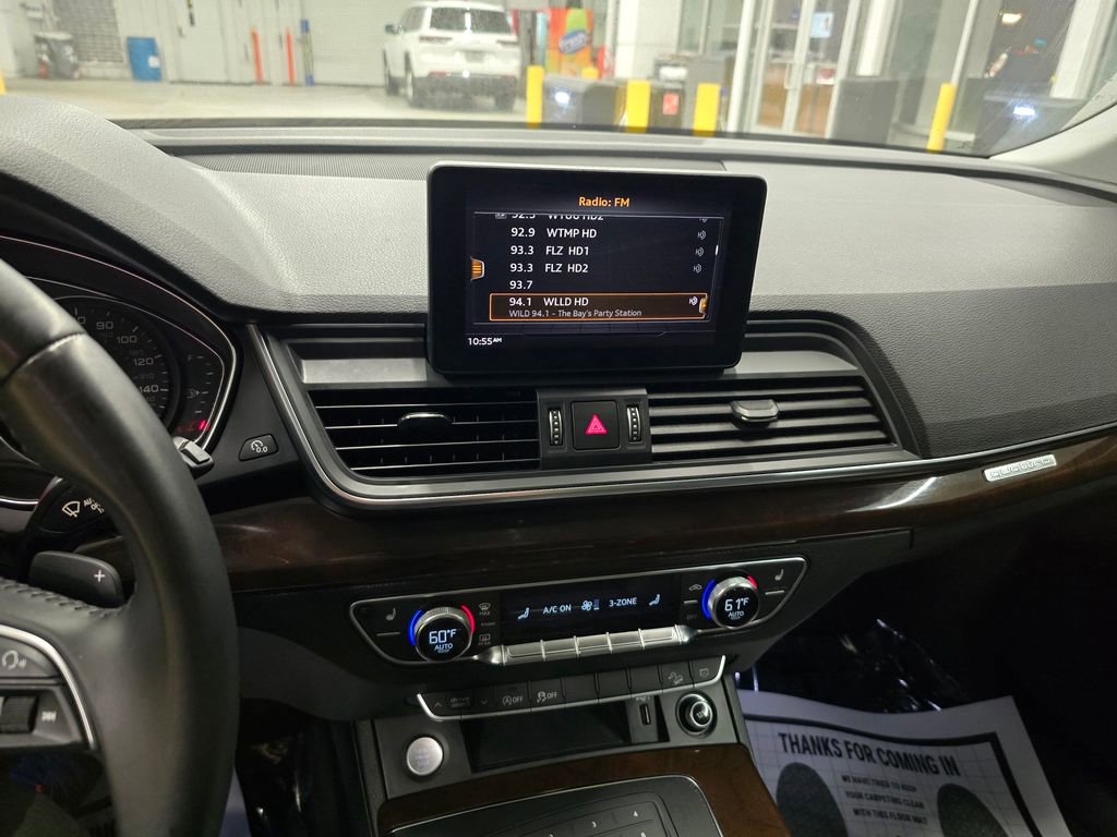 Used 2019 Audi Q5 2.0T Premium w/ Convenience Package image 22