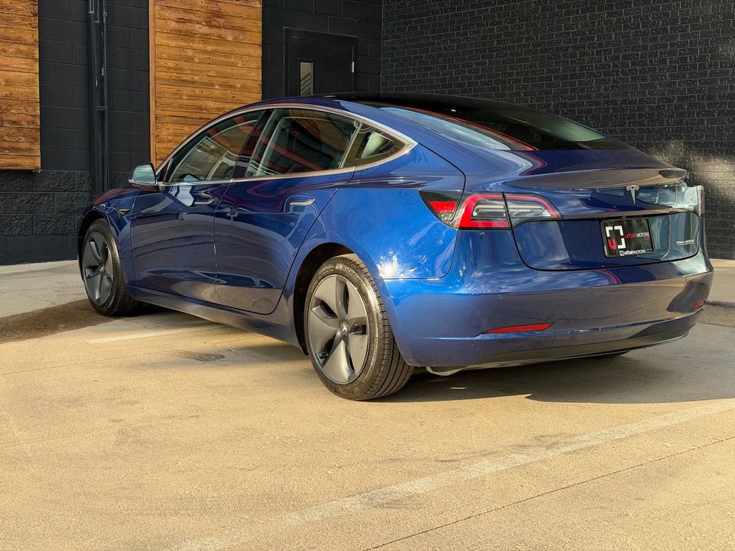 Used 2018 Tesla Model 3 Long Range AWD/4WD image 3