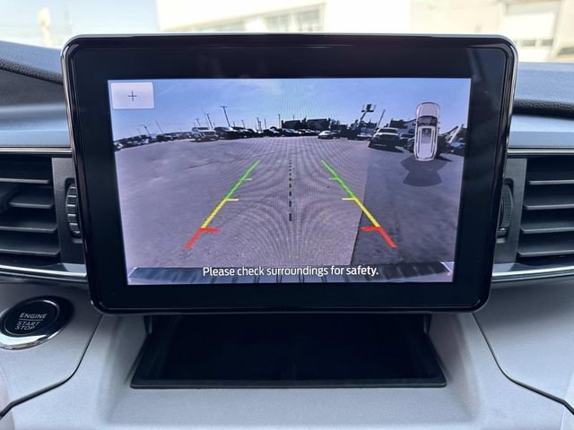 Used 2023 Ford Explorer XLT w/ Equipment Group 202A image 20