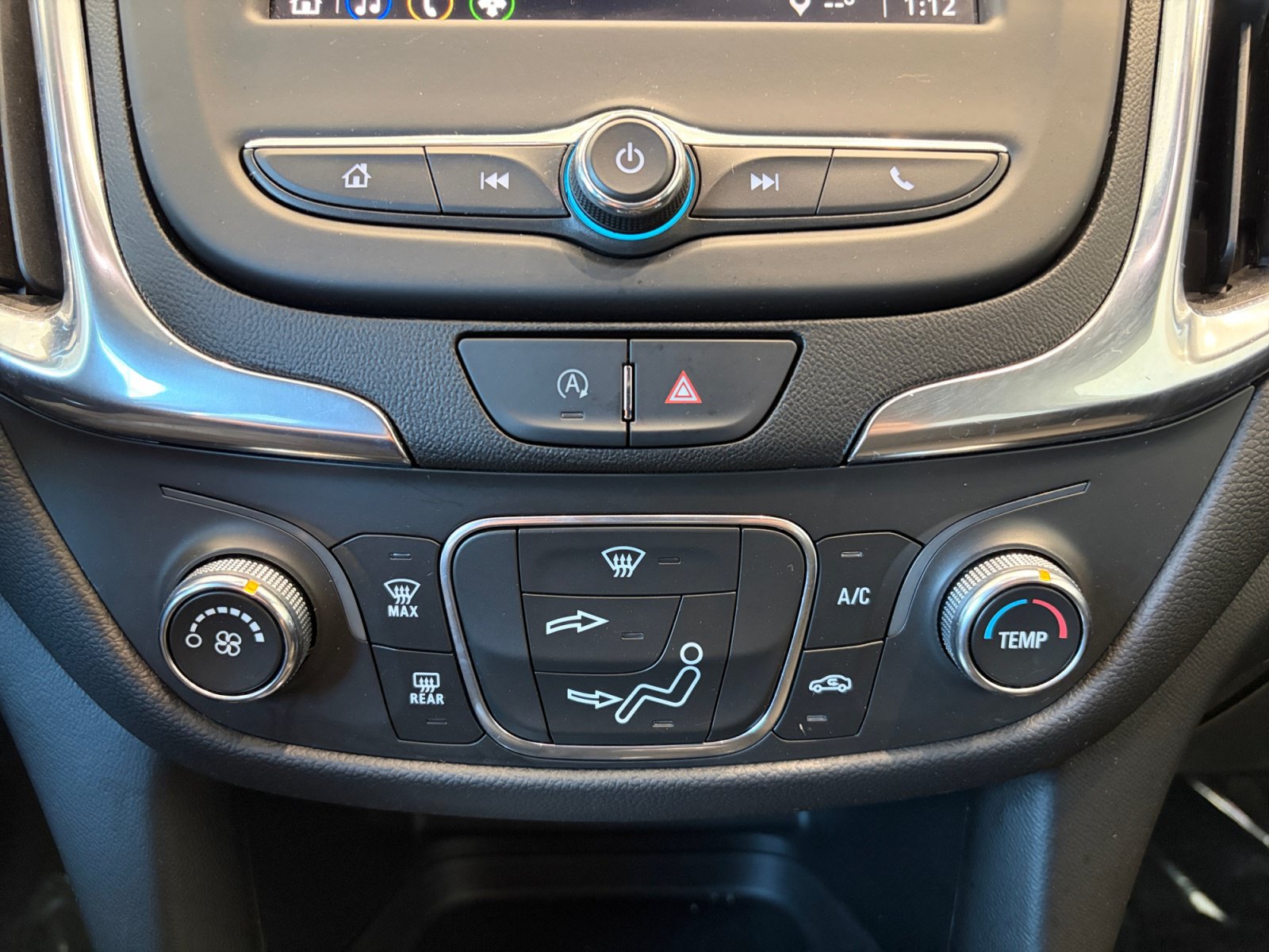Used 2022 Chevrolet Equinox LT AWD/4WD image 25