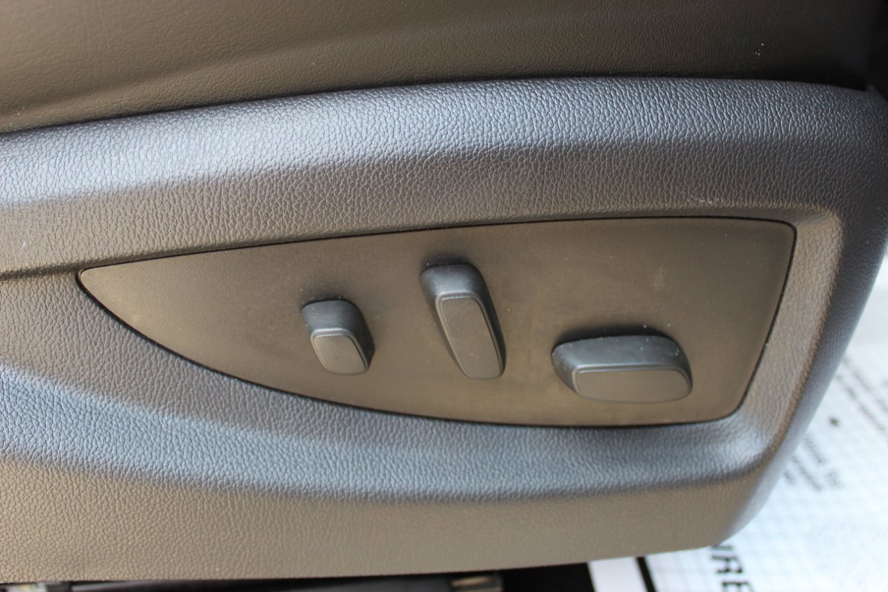 Used 2015 GMC Sierra 3500 Denali image 23